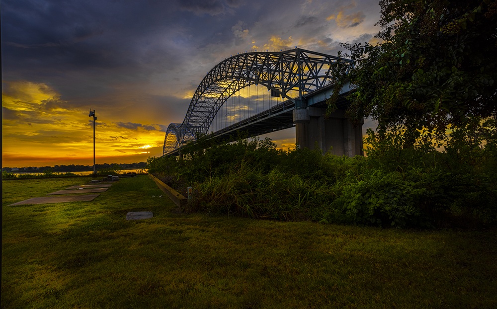 Hernando de Soto Bridge Emergency Repairs
