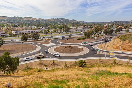 I-5/La Novia Roundabout