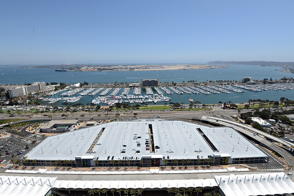 San Diego International Airport Terminal 2 Parking Plaza
